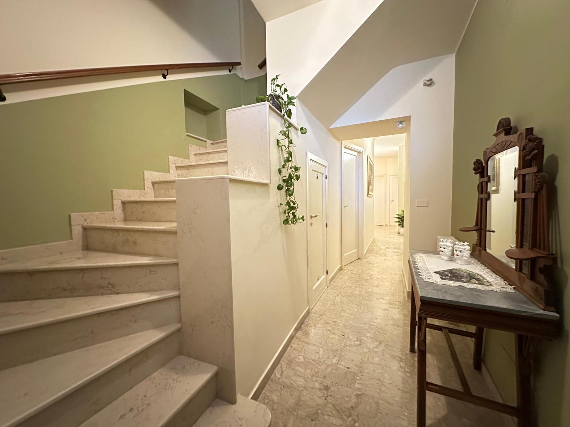 Historic B&B Apartments Home Chiaramonte Gulfi Exterior foto