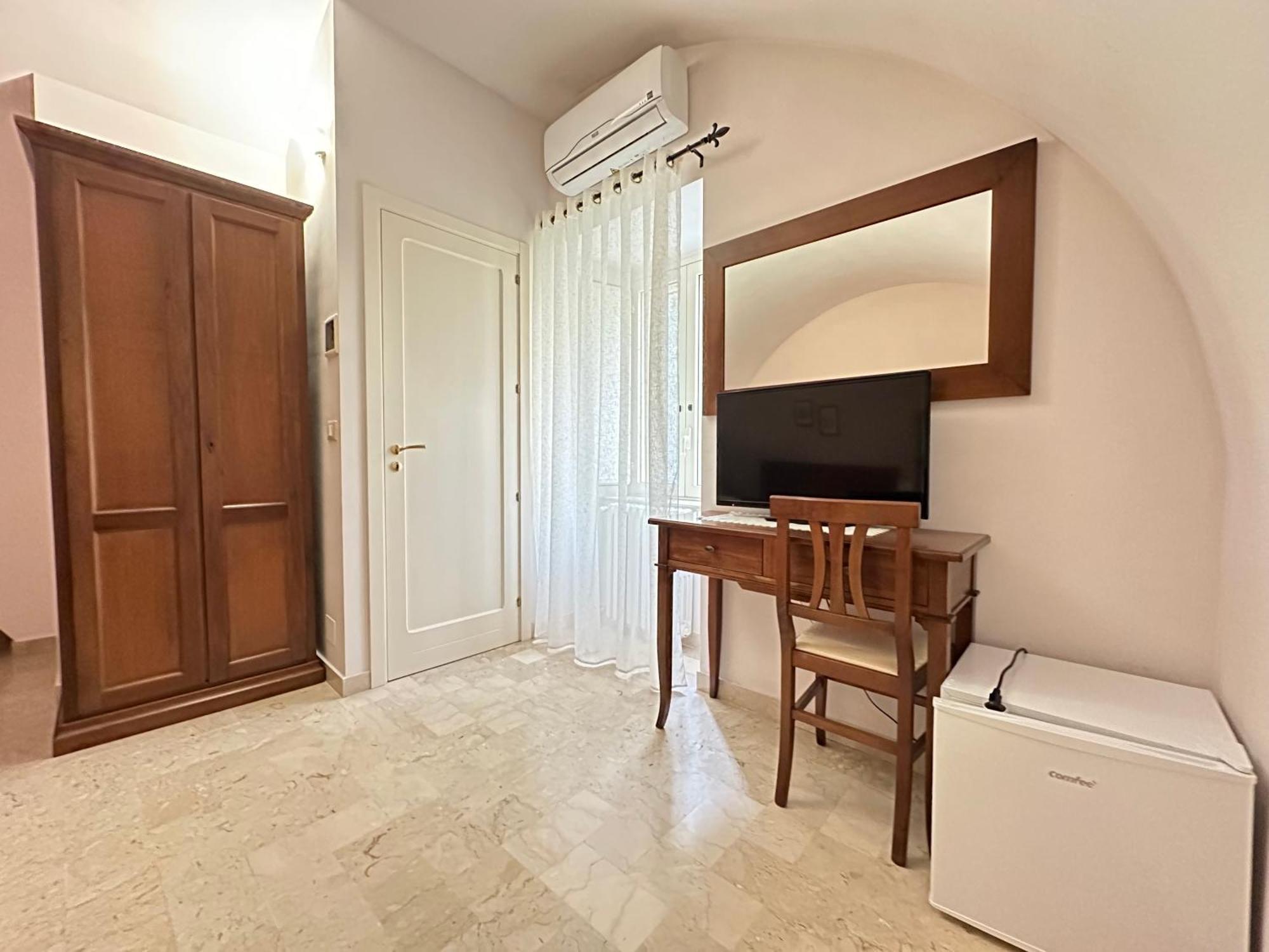 Historic B&B Apartments Home Chiaramonte Gulfi Exterior foto